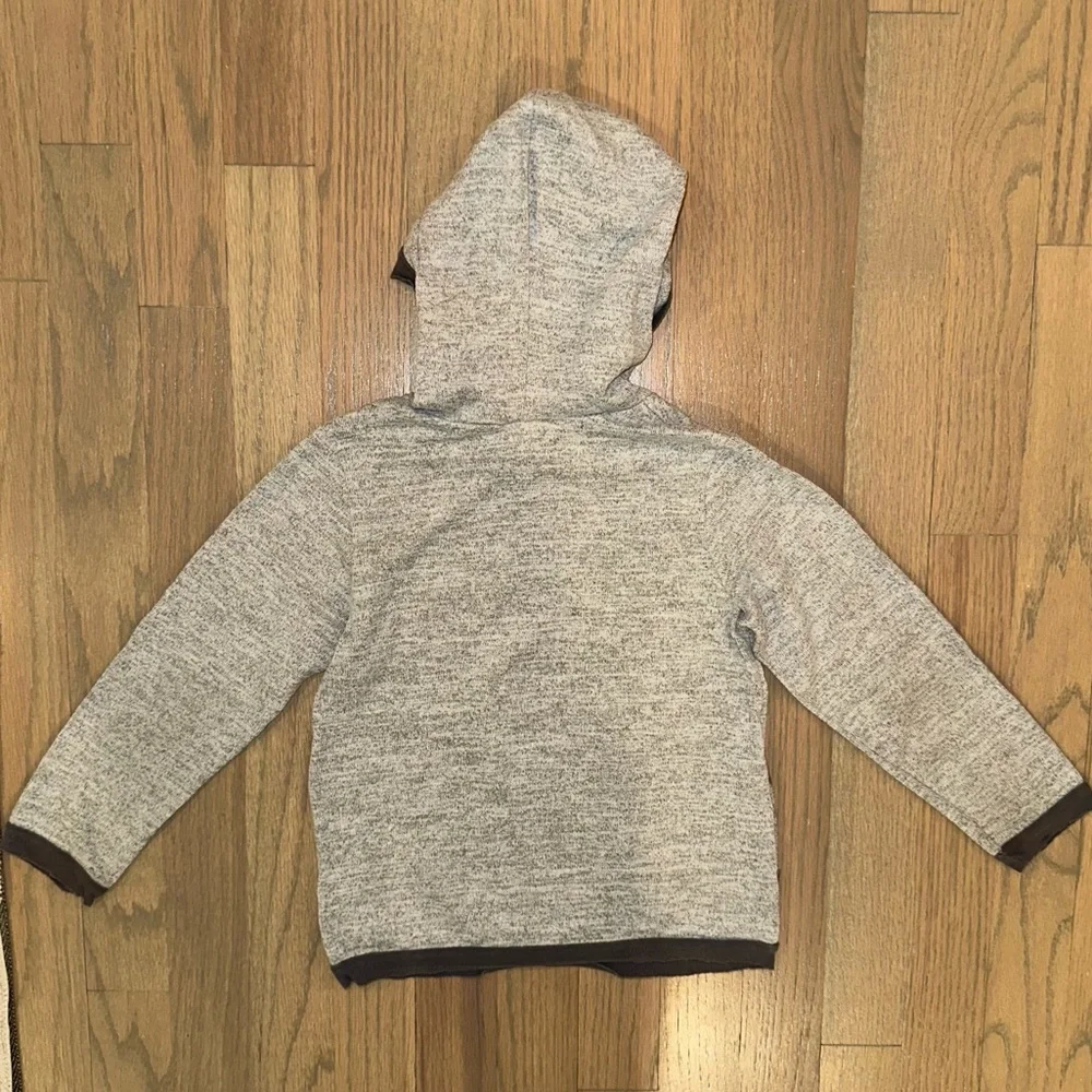 Nano hooded sweater